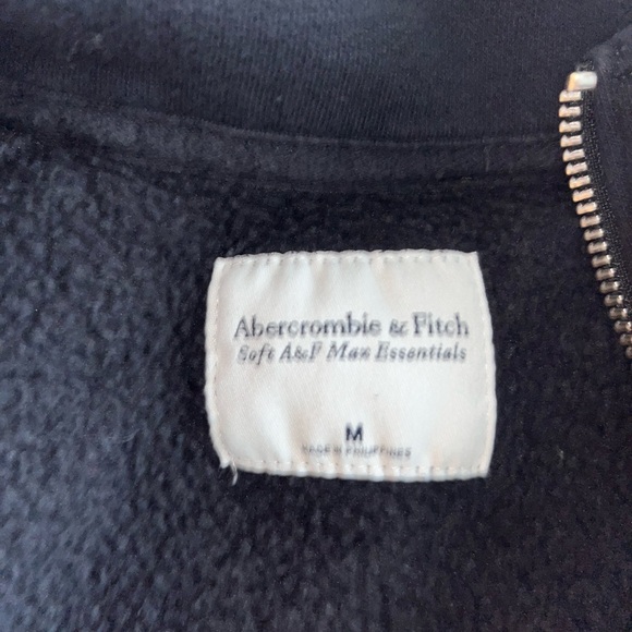Abercrombie & Fitch Black Half-Zip Sweatshirt - Picture 3 of 4